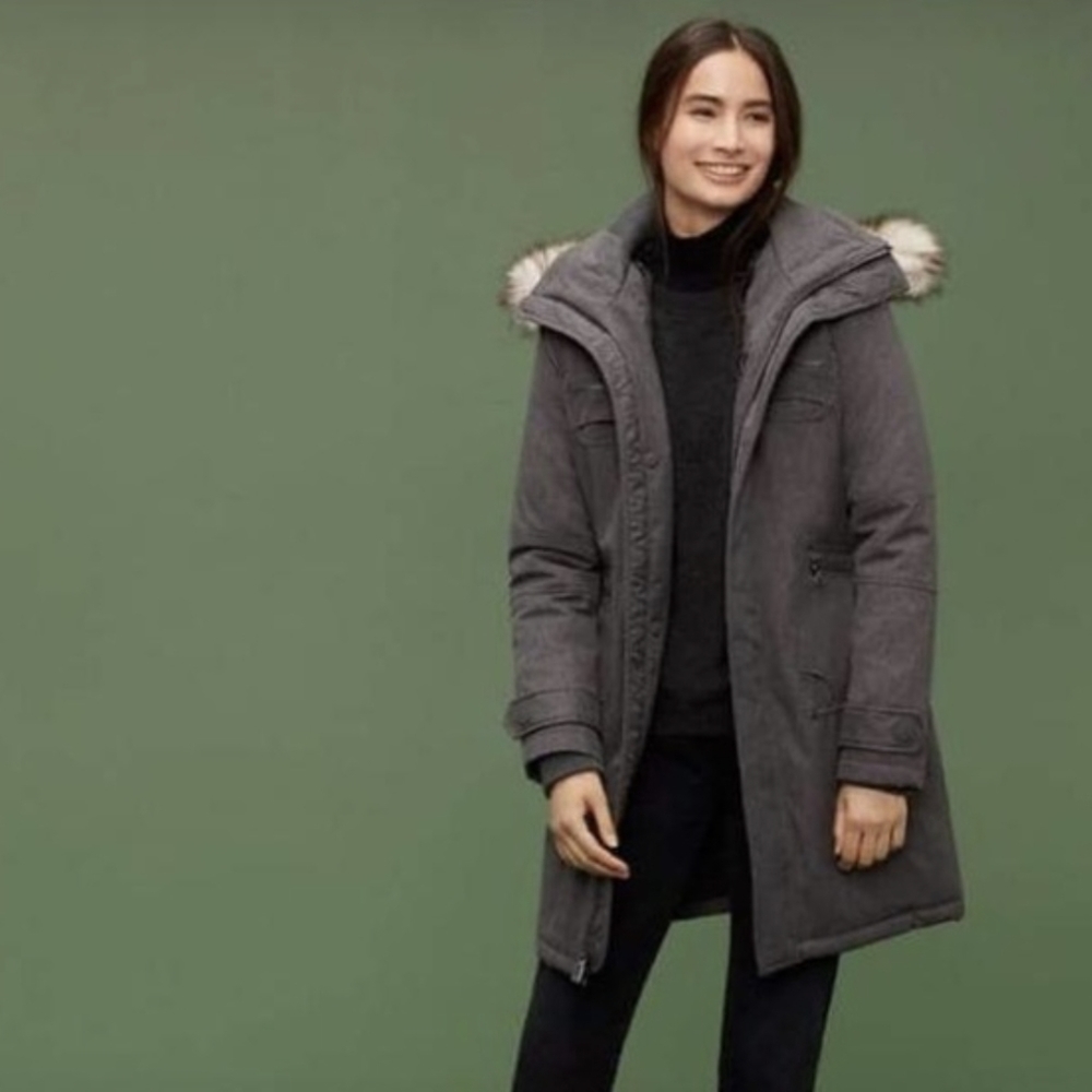 Grey Aritzia TNA Verbier Parka